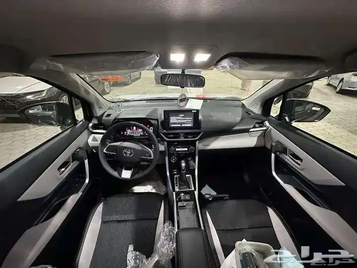 تويوتا فيلوز glx موديل 2025 كاش و أقساط 5