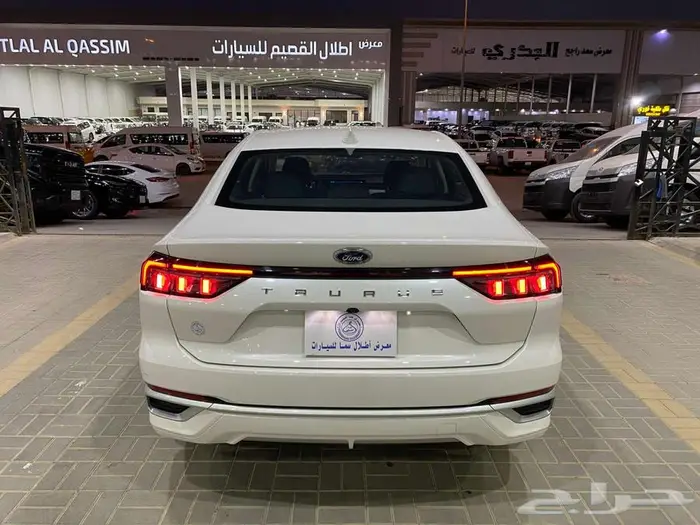 فورد تورس امبيانتي 2025 ابيض سعودي ماشيه 28000كم 6