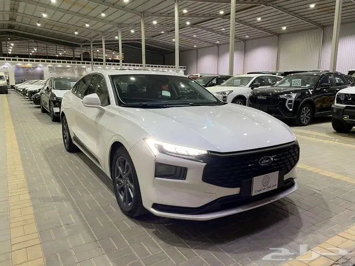 فورد تورس امبيانتي 2025 ابيض سعودي ماشيه 28000كم 20