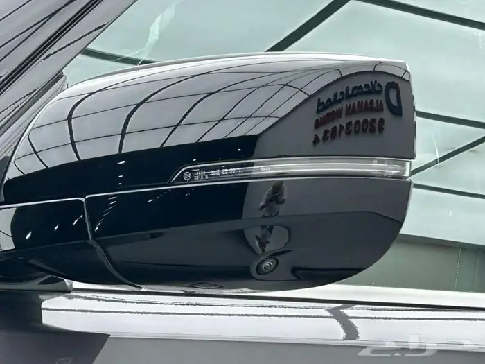انفينتي QX80 اوتو جراف 2025 قيادة تجمع بين القوه والفخامه 5