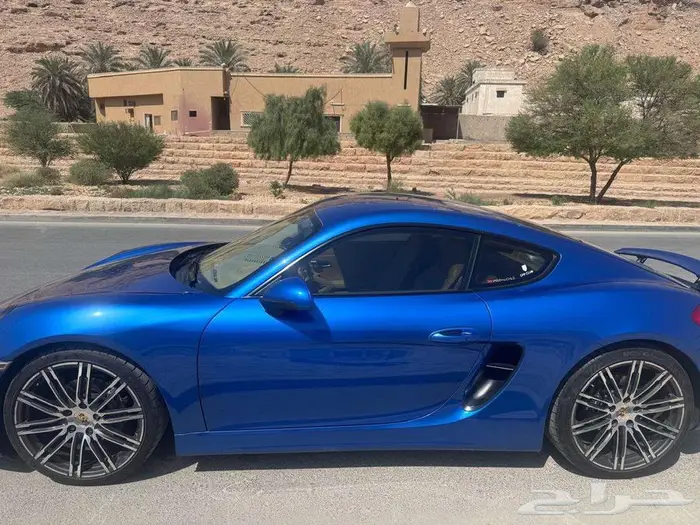 للبيع بورشه كايمان GT4 موديل 2016 6