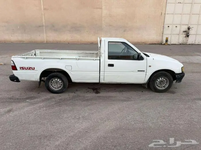 للبيع ايسوزو ديماكس 2002 غمارة 2