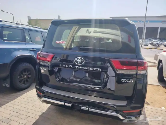 لاند كروزر GXR L3 ديزل 2024 6