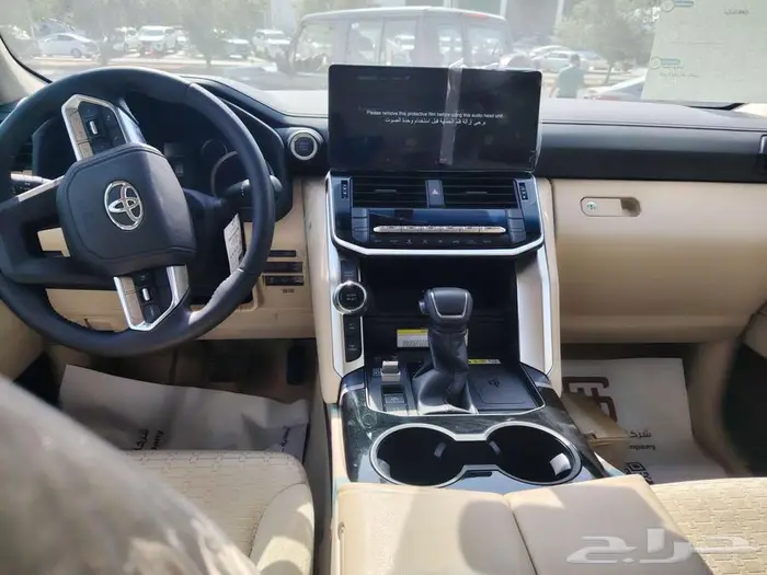 لاند كروزر GXR L3 ديزل 2024 1