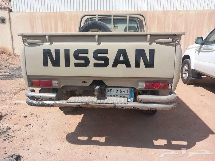 نيسان با ترول 6