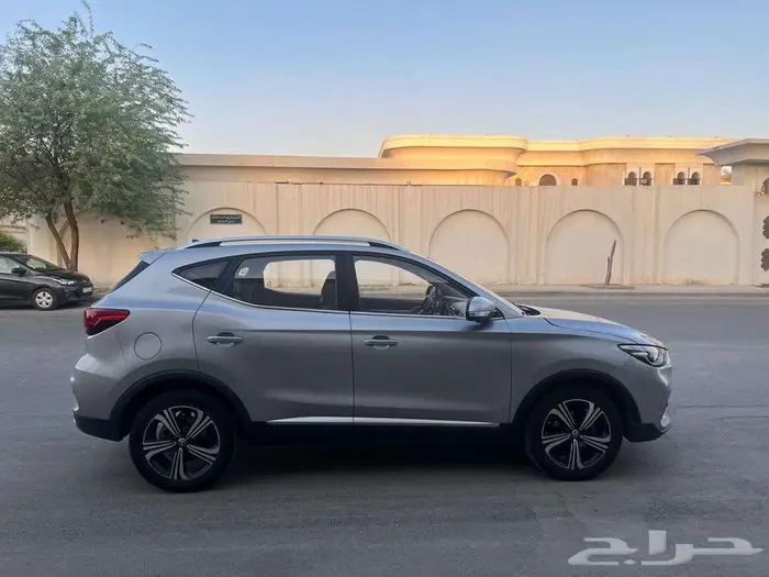 ام جي ZS فل كامل 2022 بدي وكاله مالك واحد 18