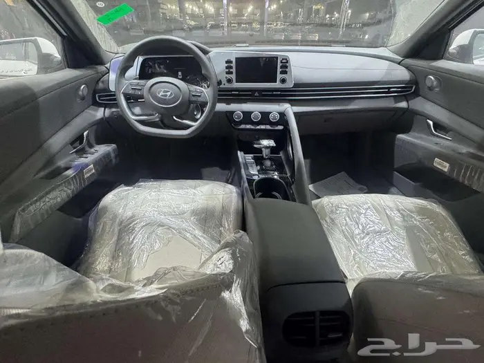 هيوانداى النترا سمارت 2000 cc ابيض موديل 2026 5