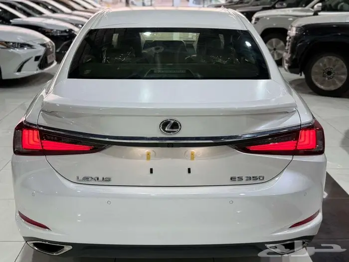 لكزس ES 350 استاندر مطور بريمي فتحة سقف 2025 اللون ابيض 5