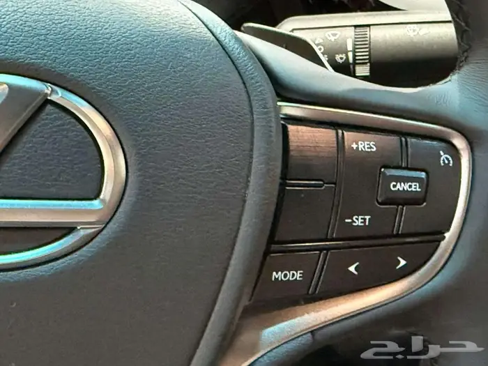 لكزس ES 350 استاندر مطور بريمي فتحة سقف 2025 اللون ابيض 8