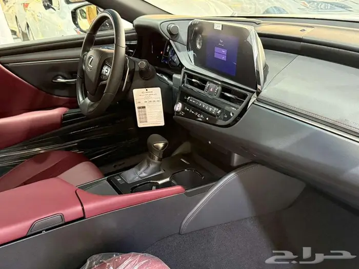 لكزس ES 350 استاندر مطور بريمي فتحة سقف 2025 اللون ابيض 18