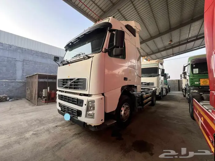 شاحنة فولفو 2005 - volvo trucks - كود A 1305 1
