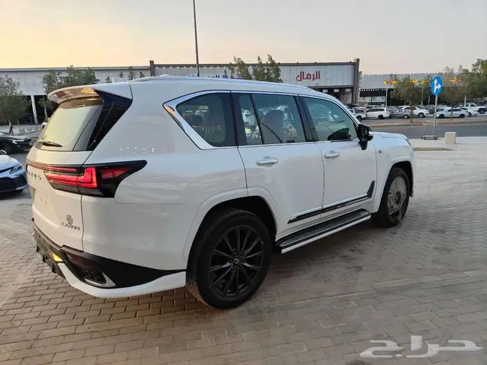 لكزس LX600 اف سبورت F-SPORT (سعودي) 2025 5