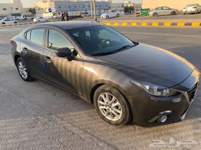 Mazda 3 Full Option   2016 Model   Excellent Condition 6
