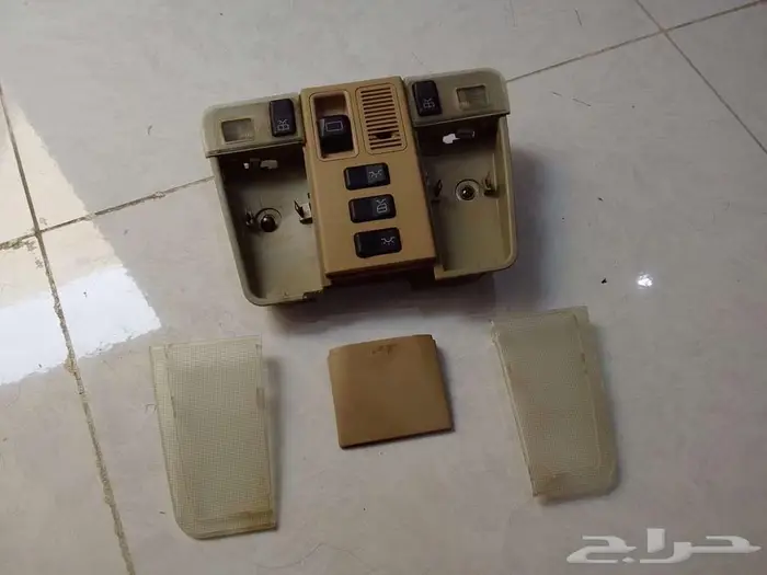 للبيع لمبة سقف بيج شبح 2