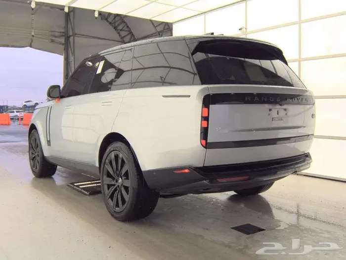 Land Rover Range Rover SE 2023 4