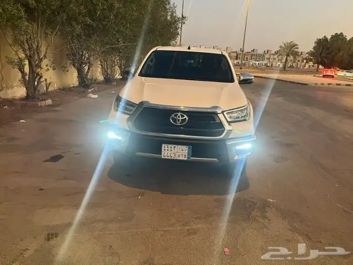 للبيع هايلكس 2024 2