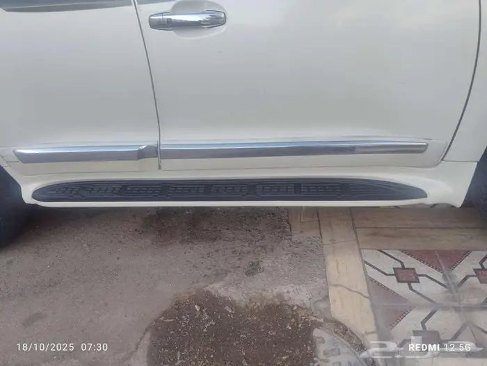 دعاسة الجهة اليسرى جيب لاندكروزر تويوتا 0