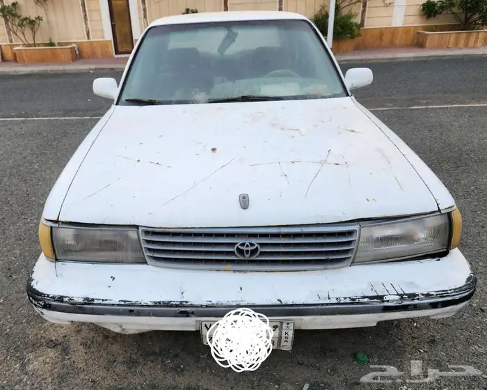 للبيع كرسيدا تويوتا موديل 92 3