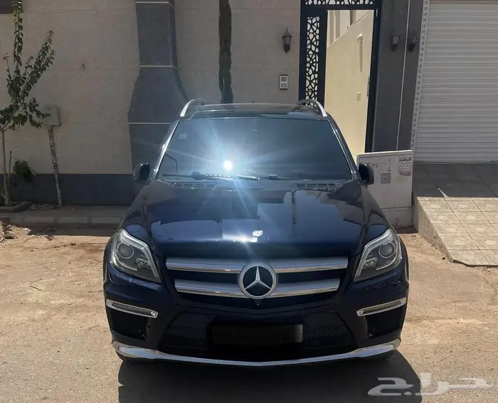 مرسيدس gl500 بدي وكاله ممشى 258 الف 0