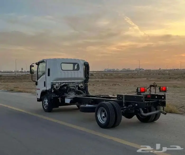 ايسوزو ديانا 6 طن شاص 6.10 متر كاش و اقساط عبر الموسسات 5