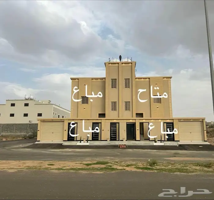 شقق تمليك في مخطط الربوه طريق الواديين 0