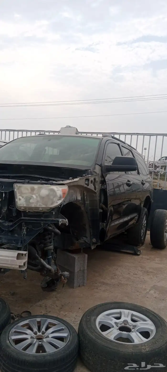 تويوتا اسكويا 2014 1