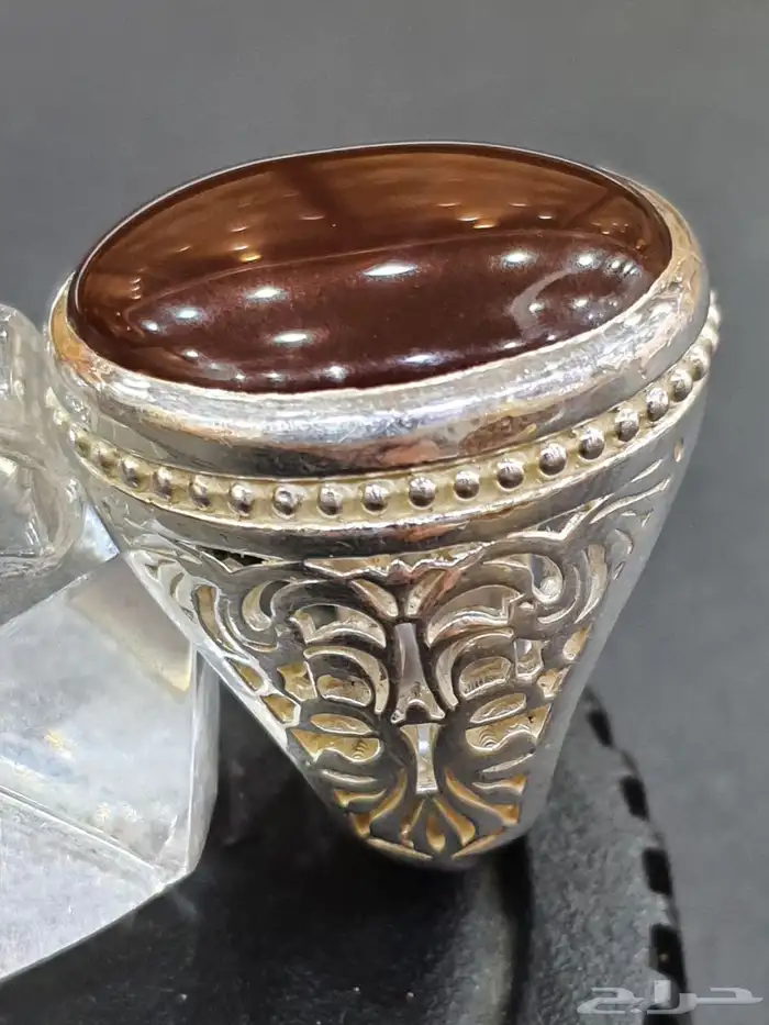 خاتم عقيق يماني كرزي دموي 3