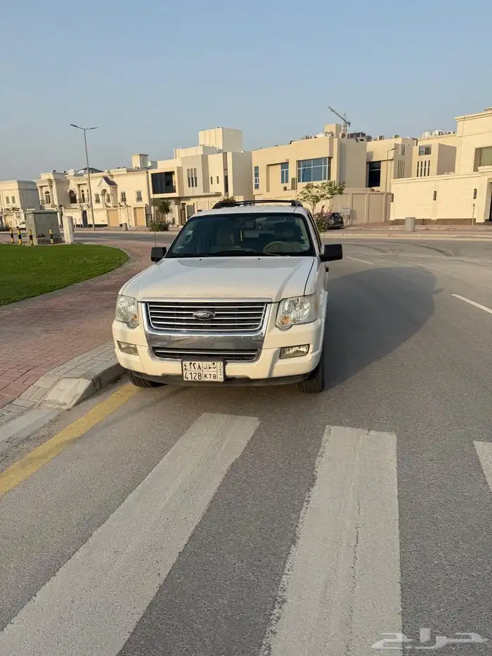 فورد اكسبلورر 2010 1