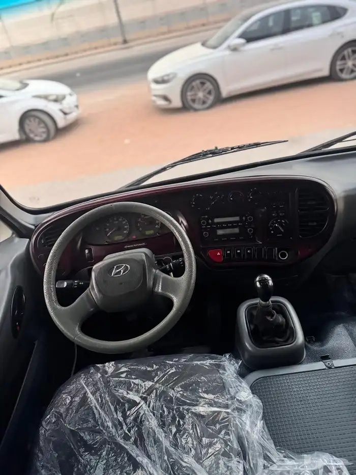 باص هونداي كونتي 30 راكب نظيف 4