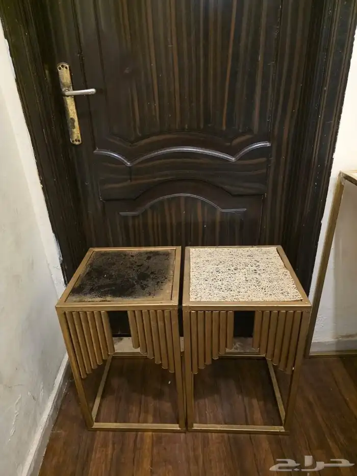 اثاث مدخل وطاولات 1