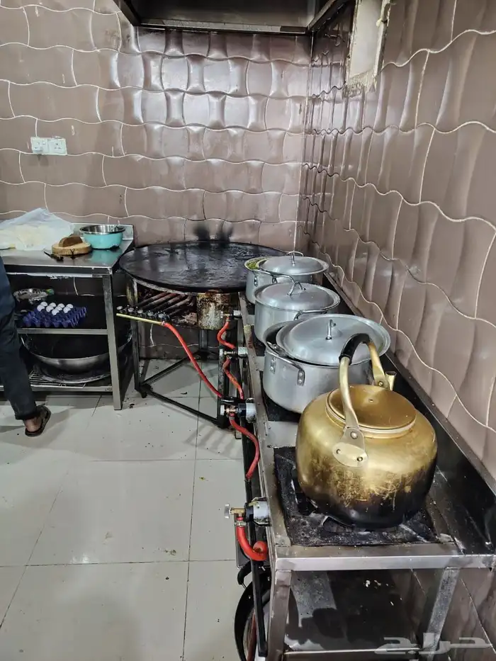 مطعم للبيع 2