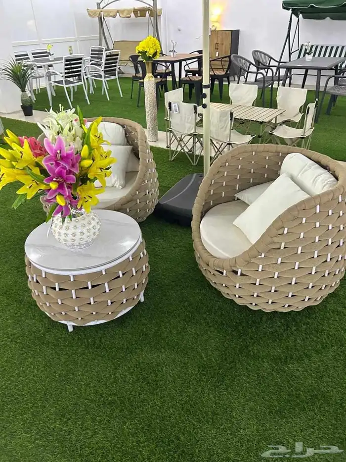 جلسات حديقة خارجية .. جلسات كوفي وشاليهات 1