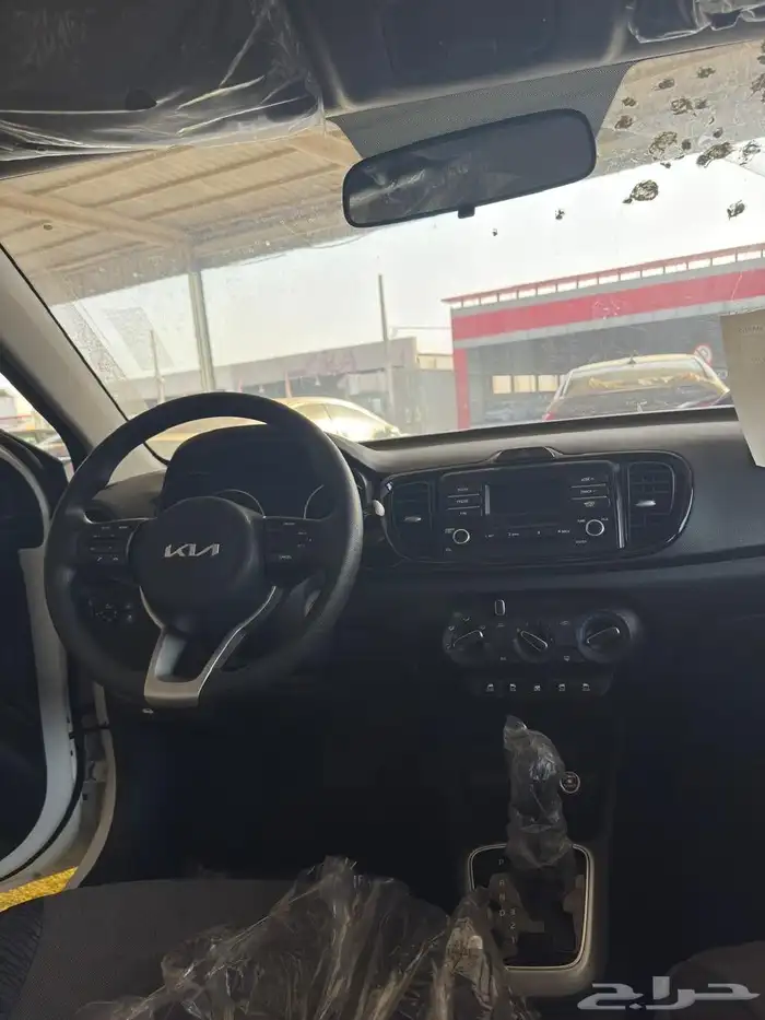 كيا بيجاس 2026 خارجي ابيض  داخلي بيج سعودي 7