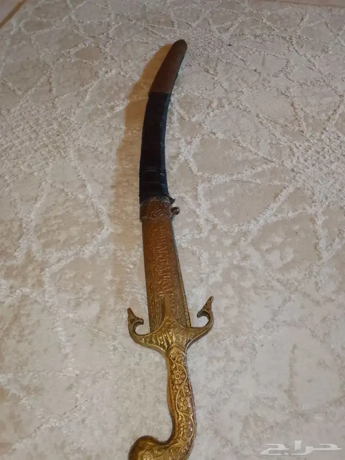 سيف قديم على السوم 0