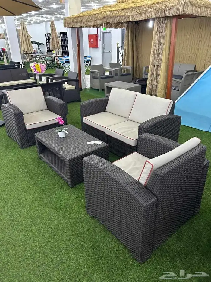 جلسات حديقة خارجية .. جلسات كوفي وشاليهات 13