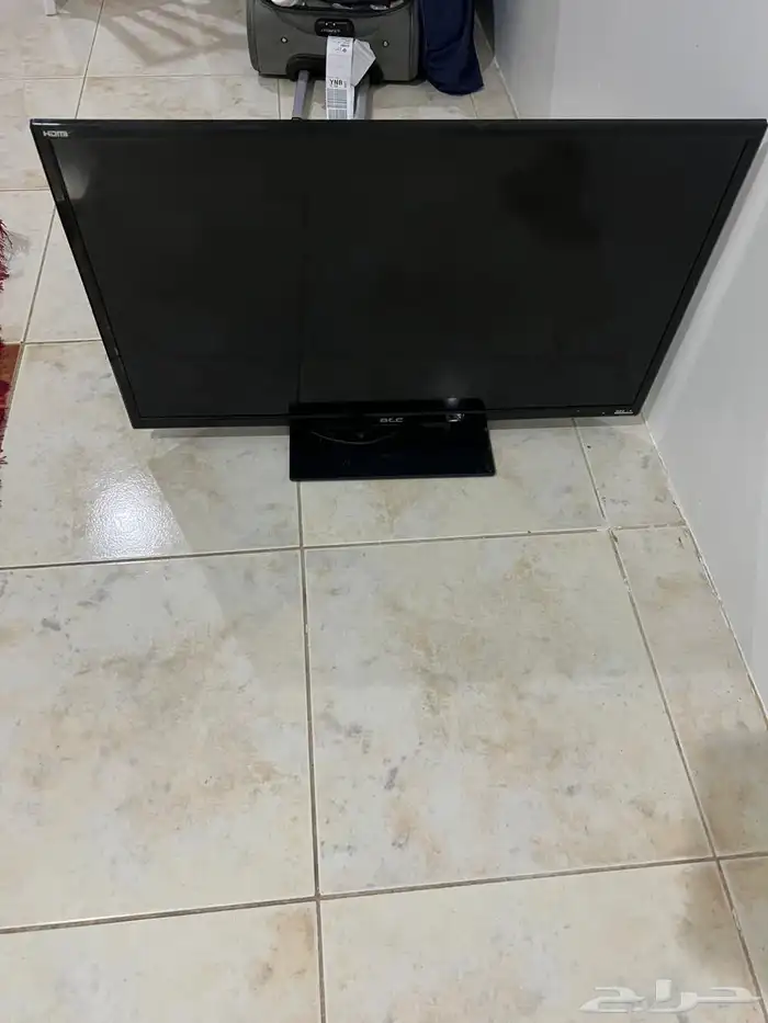 شاشة مستعملة للبيع 0