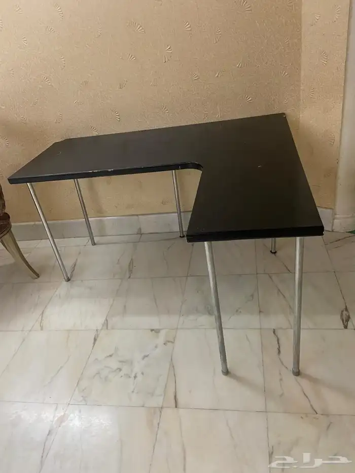 طاولة بي سي pc للبيع 0