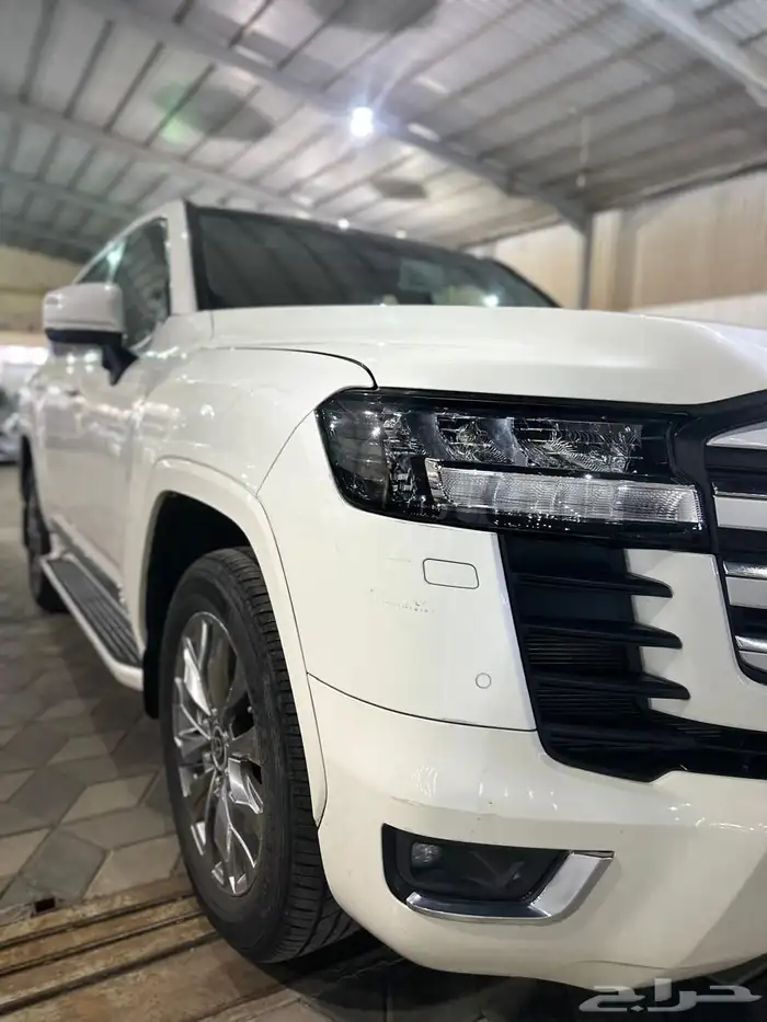 تايوتا لاندكروزر RXGL4 2023 ديزل 3