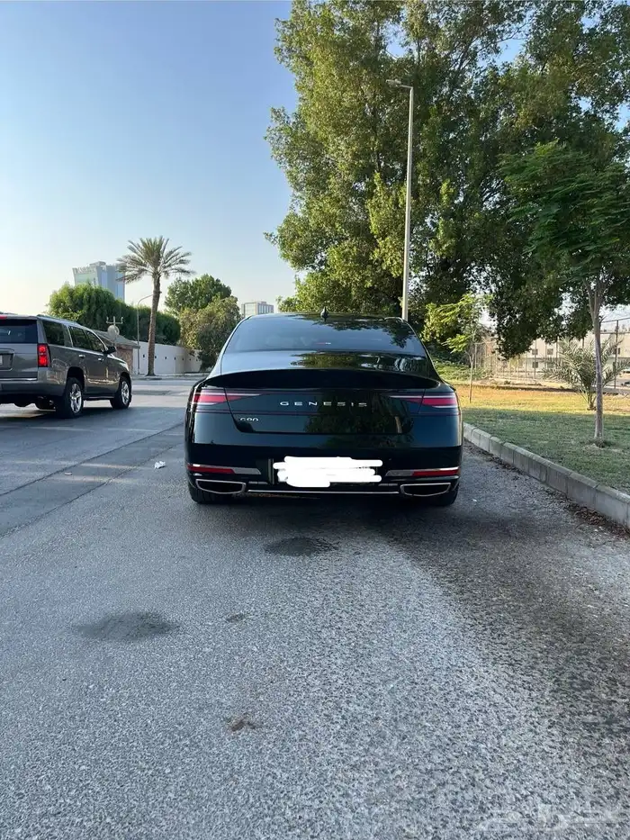 2025 Genesis G90 Platinum 1