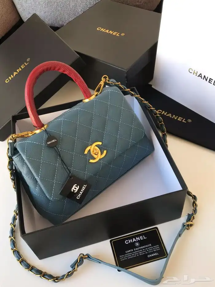شنط ماركات عوالسعر عرض لفتره محدوده شنطه165  و3شنط ب370 56