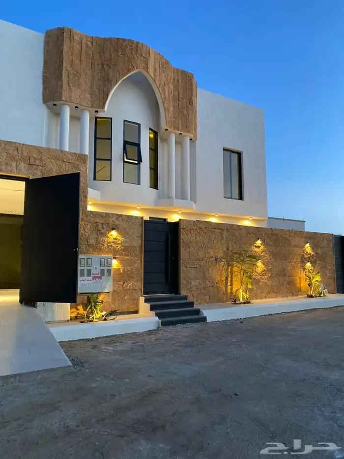 فيلا فاخره دورين في خميس مشيط حي شمال تندحه ب 890 الف 0