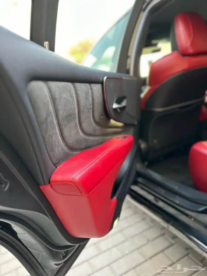 لكزس LS500 F SPORT 2018 29
