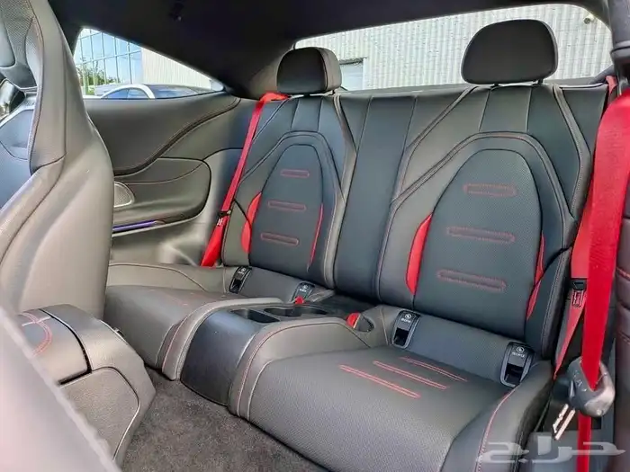 للبيع مرسيدس CLE53 - AMG موديل 2024 شبه اصفار وارد كندا 6