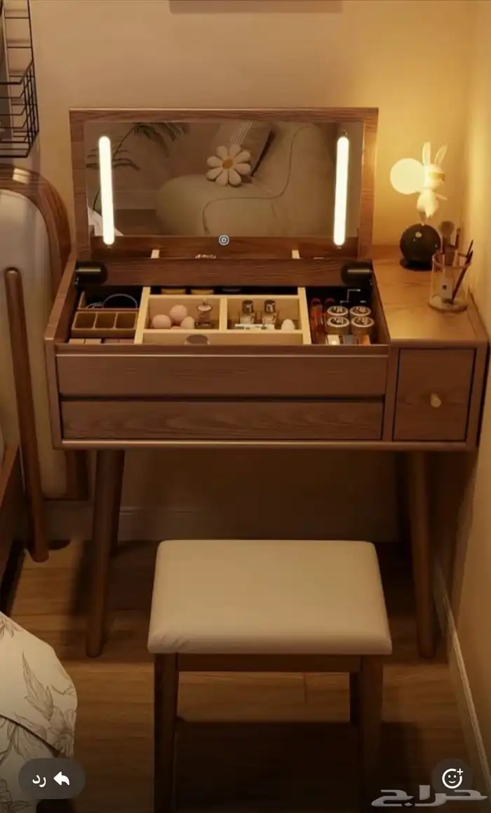 نجار فني ديكورات مصري 1