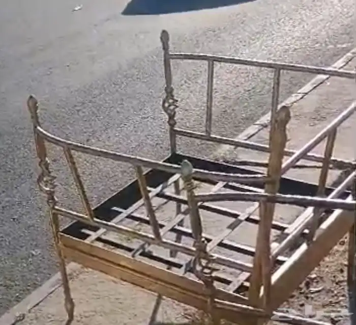 كراسي جلسات شعبيه خارجيه شتويه حديد 3