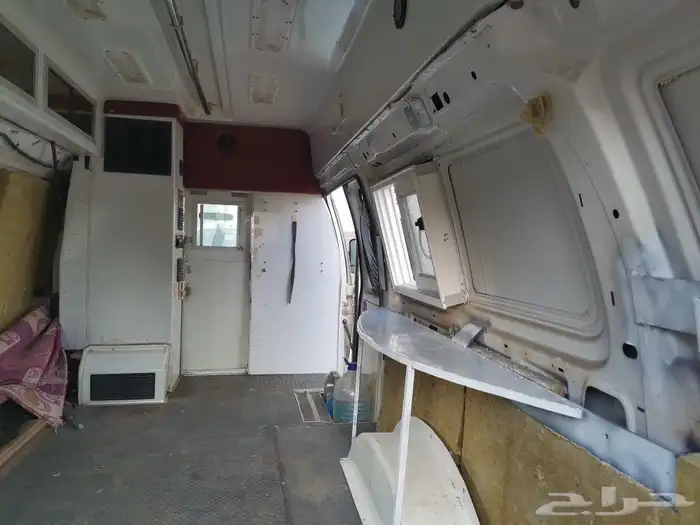 فانF350 ديزل موديل 2006 لوحة خصوصي للبيع ماشي حوالي 195000 7