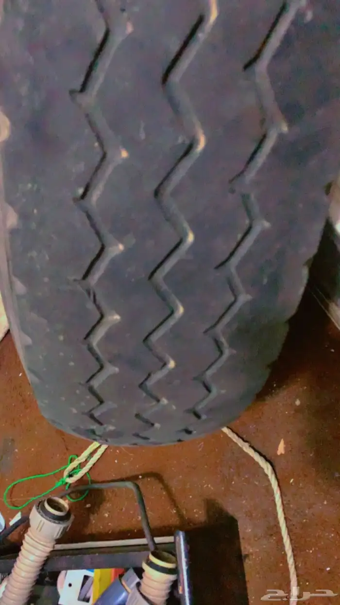 جنط واحد ديزل راكب عليه كفر دلوب نحيف شاص ولا ربع شرط 3