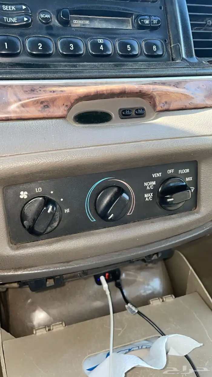 فورد فكتوريا 11