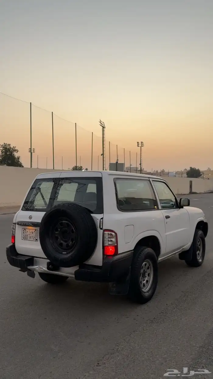 نيسان باترول 2004 ربع للبيع 3