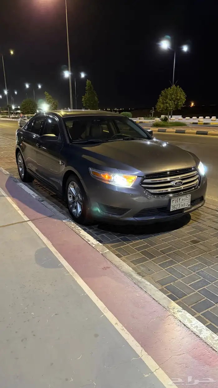 فورد تورس 2013 رصاصي 1